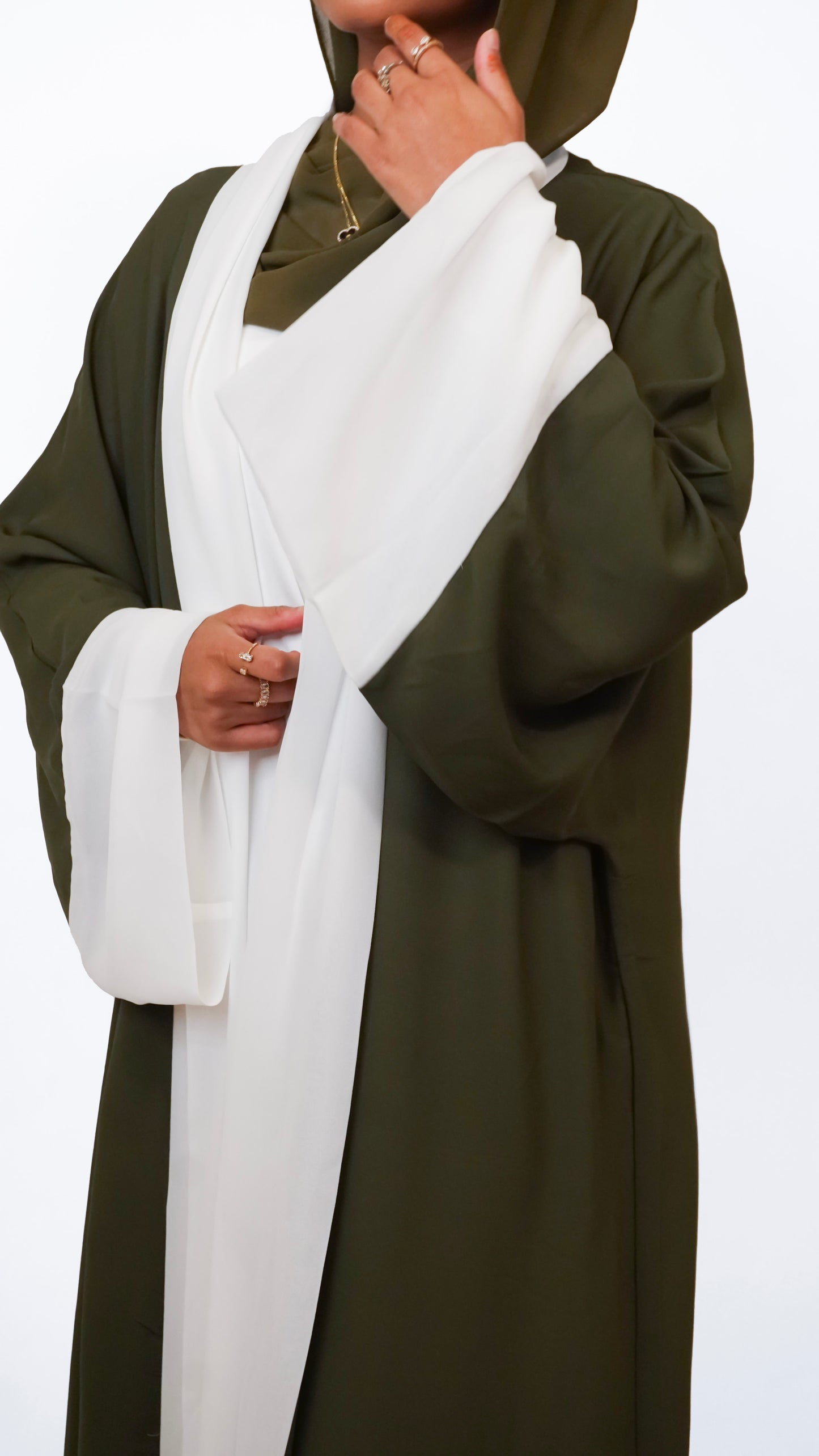 Contrast Abaya